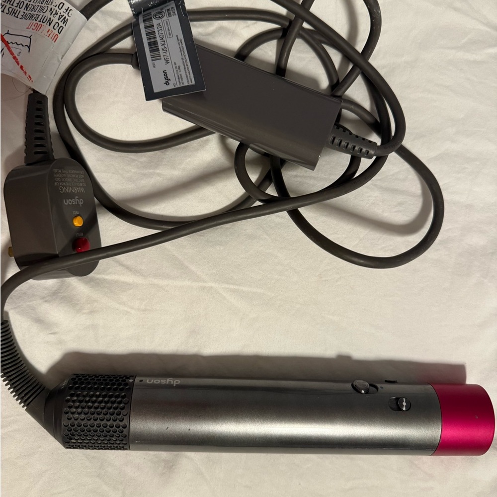 Dyson Hair Tool in Dark Gray and Magenta